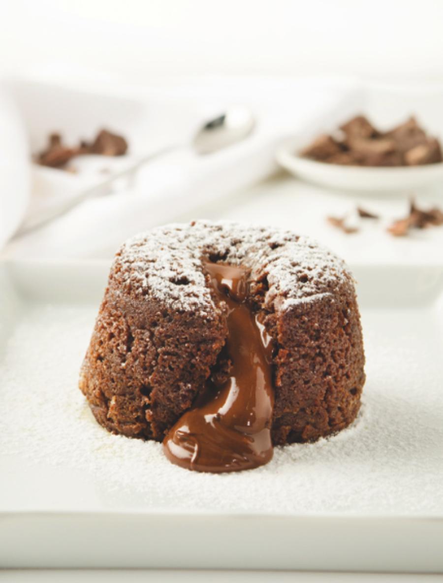 Ruckzuck: Schoko-Soufflé mit flüssigem Kern - von Elisabeth Engstler ...