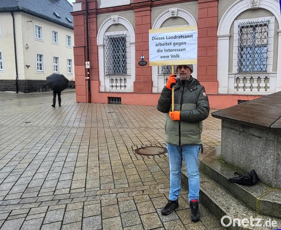 Auf den Straßen sehen wir den Volkswillen? Denkste! - von Sepp Adam ...
